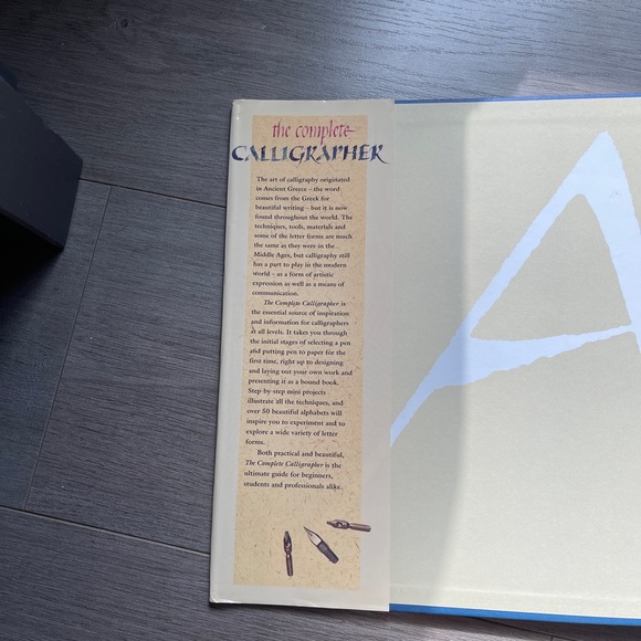 The Complete Calligrapher Book Emma Callery - Picture 2 of 9